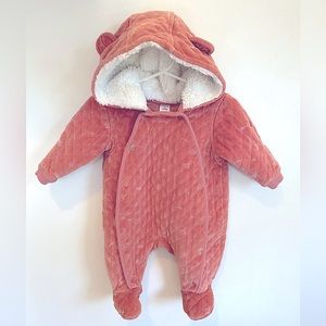 Nordstrom Baby Hooded Bunting in Burnt Orange Desert Dottie Print (3 Months)